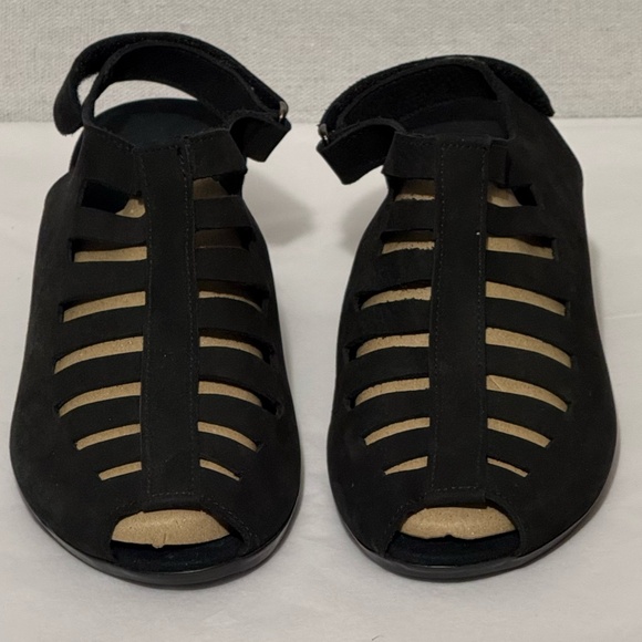 Munro Slingback Strappy Heels - size 9 - Picture 6 of 9